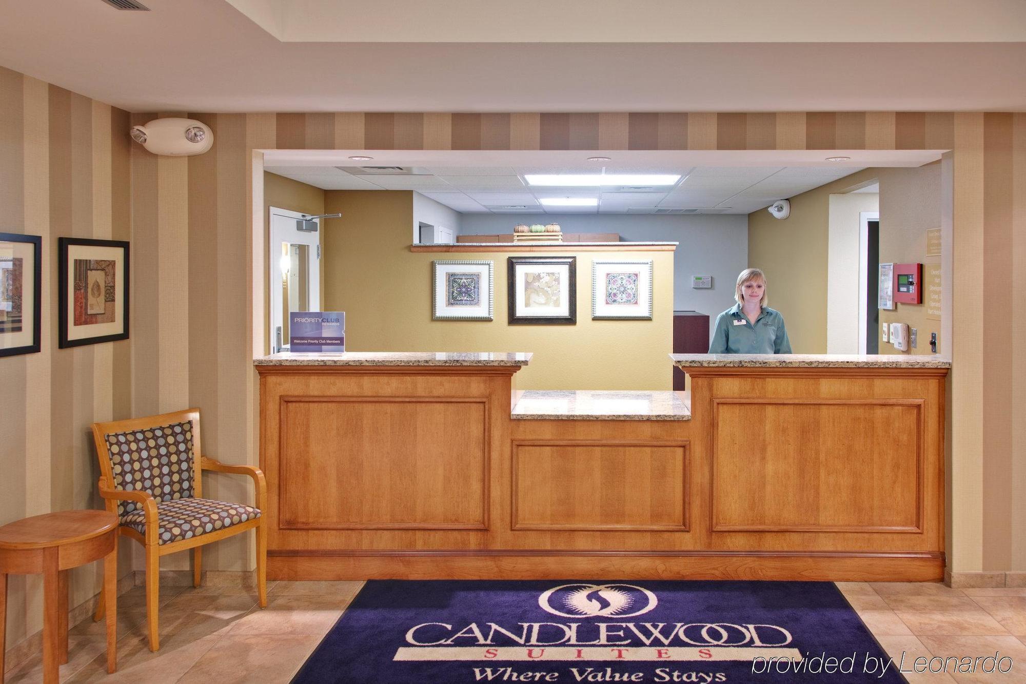 Candlewood Suites Buffalo Amherst, An Ihg Hotel Интерьер фото